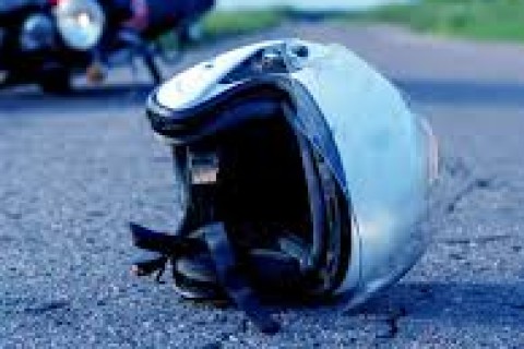 Motociclista perde o controle e sofre acidente em Pedro Leopoldo