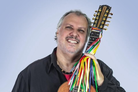 Projeto cultural une música e literatura em Pedro Leopoldo com Chico Lobo