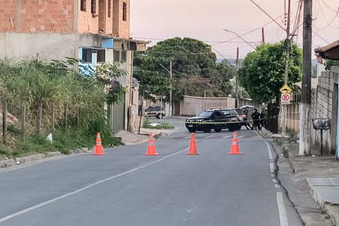 Homem morre após confronto com a PM e mobilização do BOPE em ocorrência de violência doméstica em Pedro Leopoldo