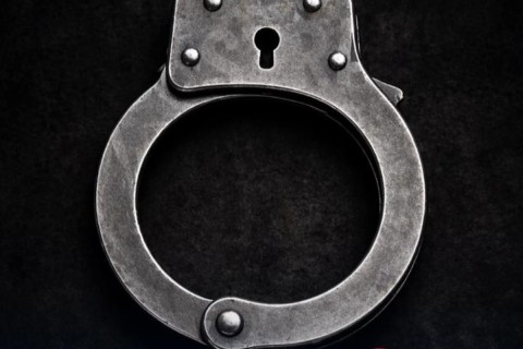 Homem é preso com pedras de crack durante operação policial em Pedro Leopoldo