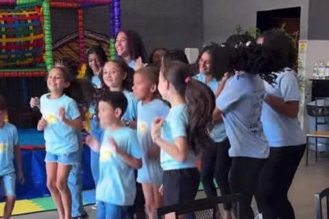 MH Food realiza festa do Dia das Crianças e leva alegria ao Cantinho de Luz em Pedro Leopoldo