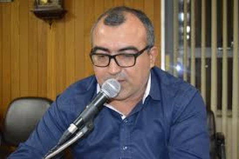 Vereador Alex da Farmácia cobra fiscalização sobre caçambas irregulares em Pedro  Leopoldo