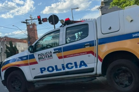 Tentativa de furto de bicicletas motorizadas em pátio mobiliza a Polícia Militar em Pedro Leopoldo
