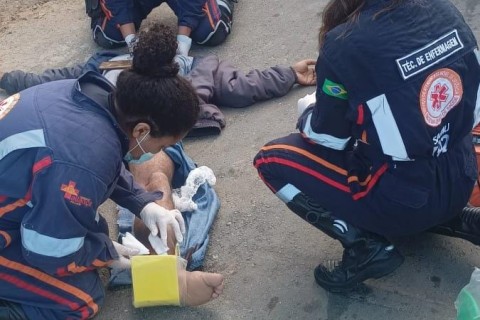 Motociclista Sofre Acidente Após Colidir com Cão em Curva em Pedro Leopoldo