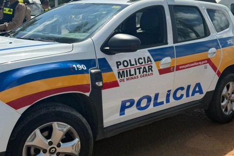 Taxista é flagrado em transporte irregular de passageiros no Aeroporto de Confins