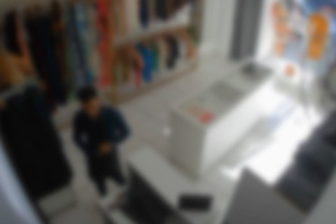 Homem armado com faca assalta loja de roupas no Centro de Pedro Leopoldo